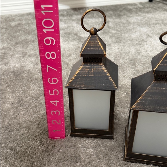 Rustic Bronze Lantern Set - Picture 2 of 4
